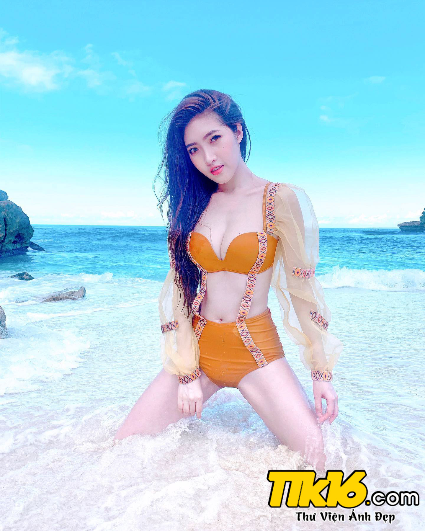 Đồng Thảo My bikini